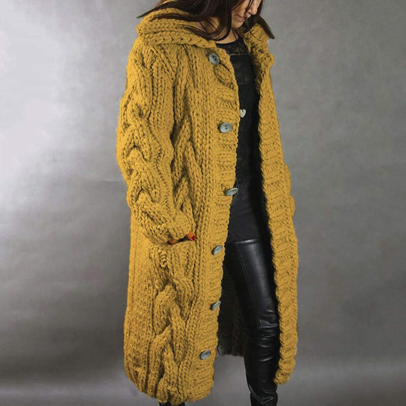 Knitted chunky sweater coat