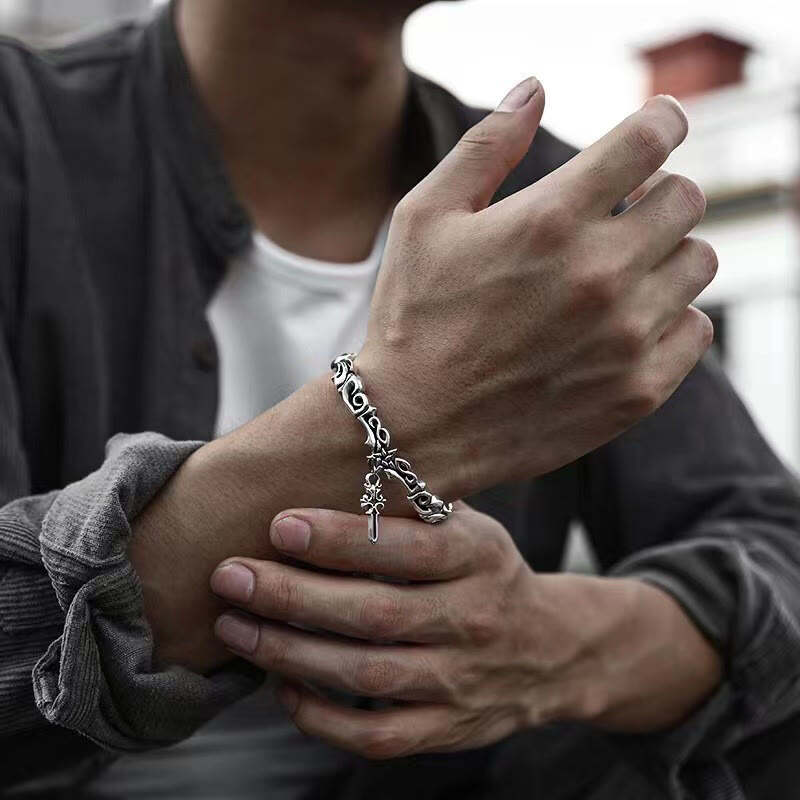 Distressed Rattan Cross Bracelet