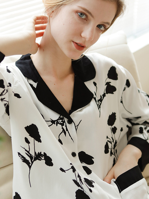 Loose Casual Floral Pattern V Neck Long Sleeve Pajama Set