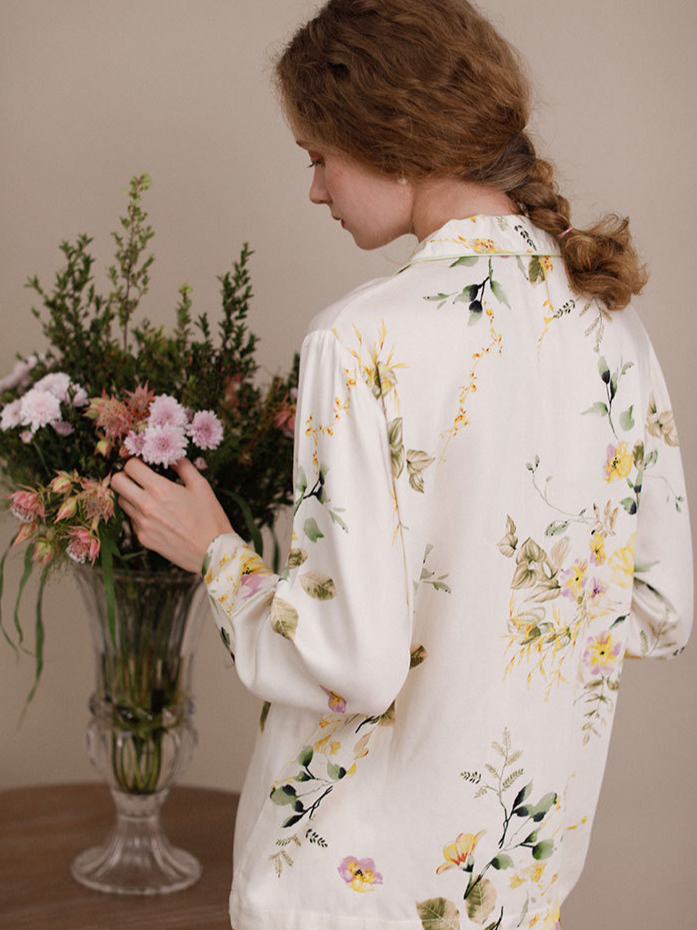 Simple Floral V Neck Loose Long Sleeve Pajama Set