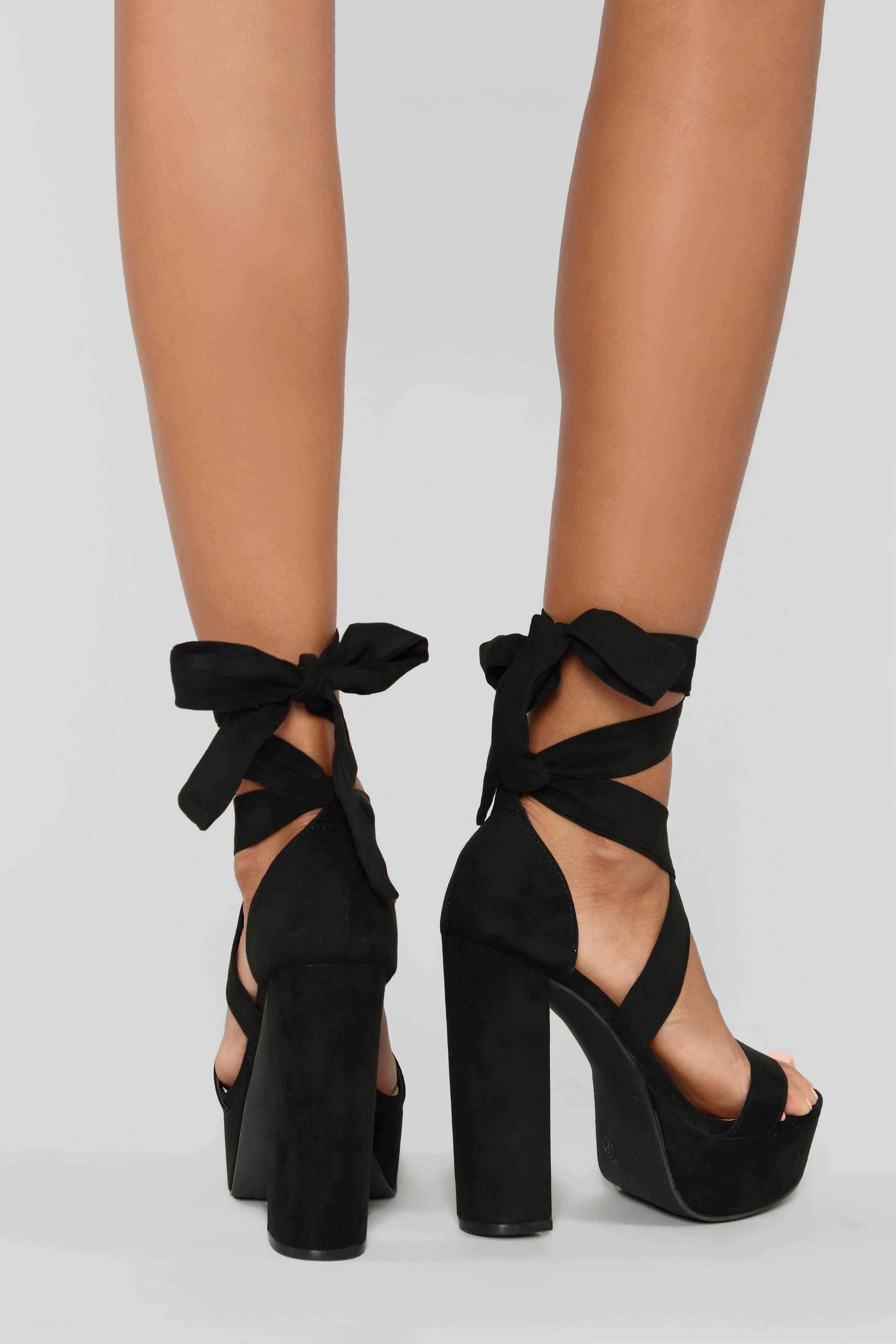 Plot Twist Heel   Black