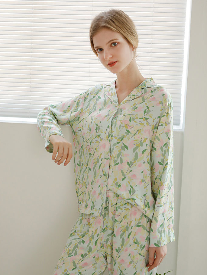 Floral Casual V Neck Regular Fit Long Sleeve Pajama Set