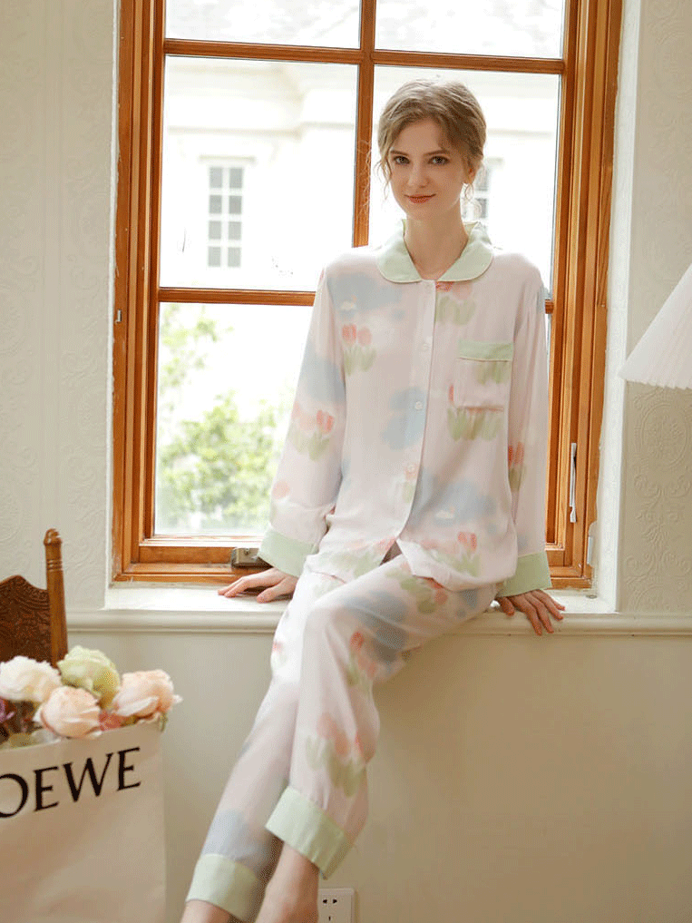 Simple Floral Loose Shawl Collar Long Sleeve Pajama Set