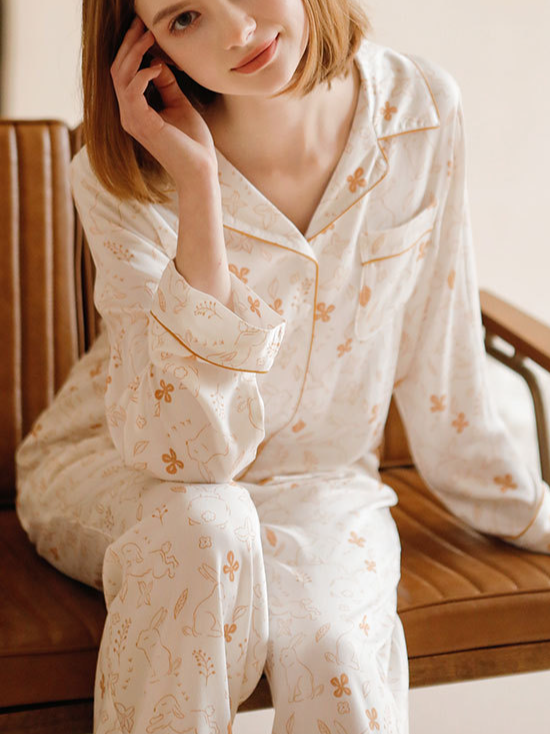 Casual V Neck Bamboo Fiber Regular Fit Long Sleeve Pajama Set