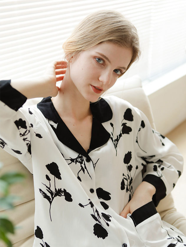 Loose Casual Floral Pattern V Neck Long Sleeve Pajama Set