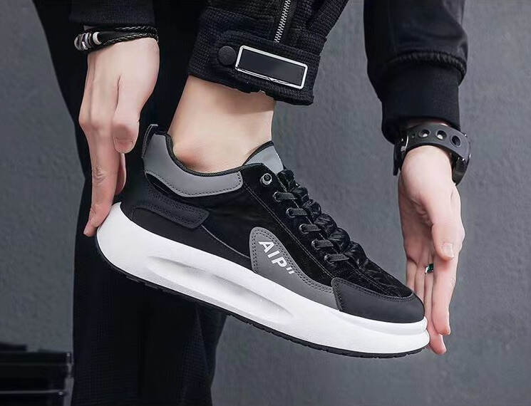 Men’s Slip-on orthopedic sneakers