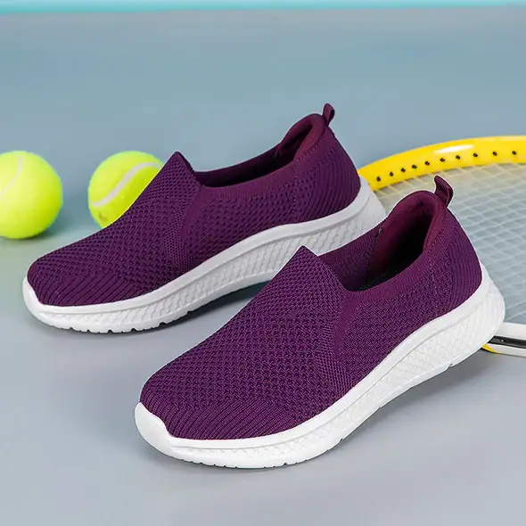 Soft Sole Breathable Mesh Walking Shoes