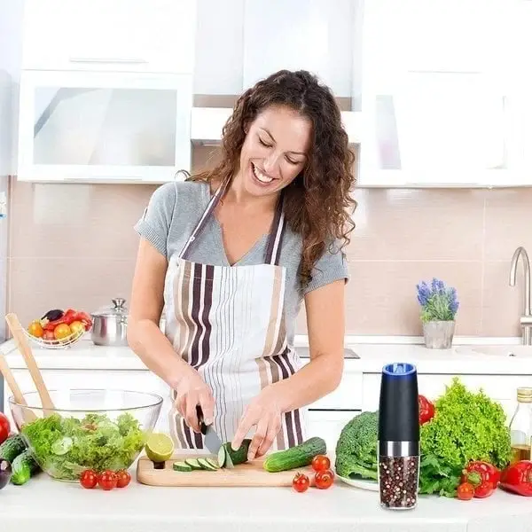 🔥Last Day Promotion -50% OFF🔥Automatic Electric Gravity Induction Salt and Pepper Grinder