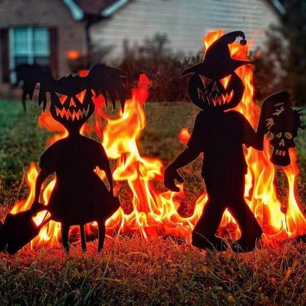 Cute and Unique Ghost Zombies - Halloween Yard Decor Metal Art