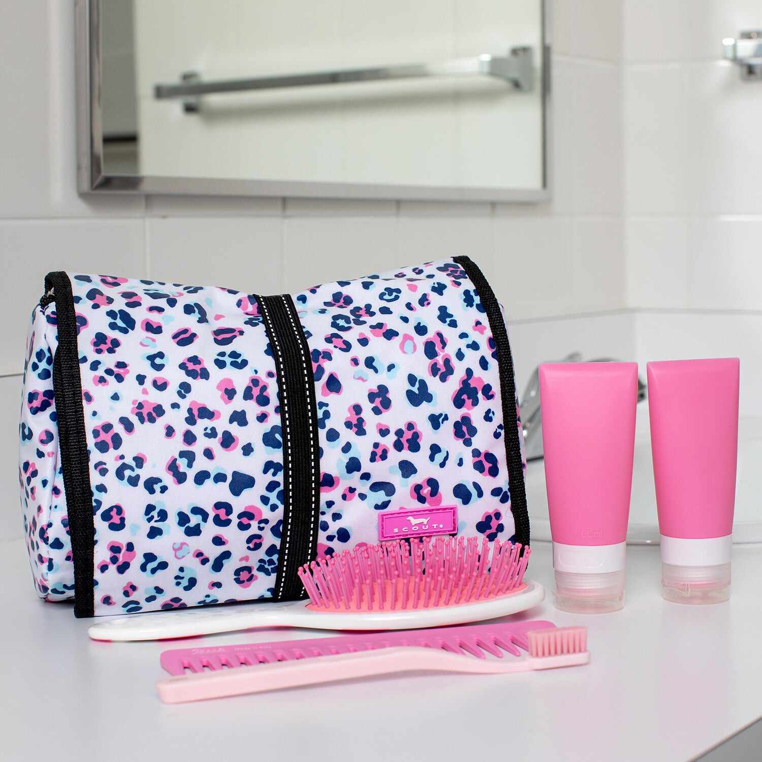 Beauty Burrito Hanging Toiletry Bag