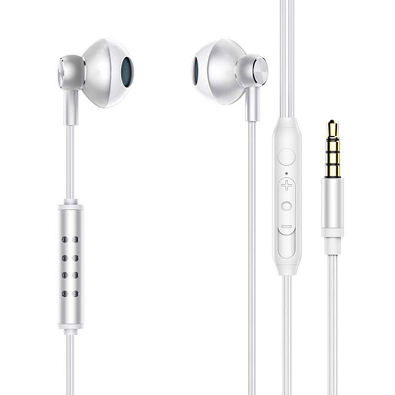 wired earphones with in ear monitoring for live streaming