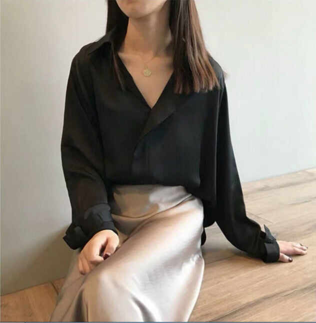 Silk satin v-neck chiffon shirt