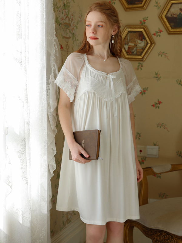 Lace Elegant Square Neck Short Sleeve Nightdress