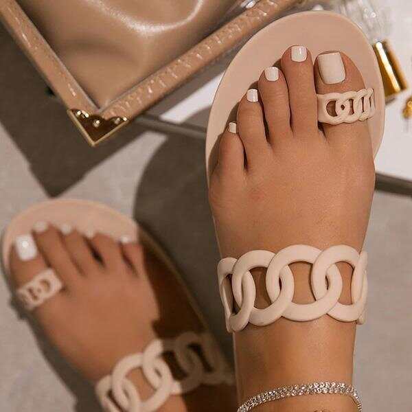 Casual Toe Loop Detailing Jelly Sandals