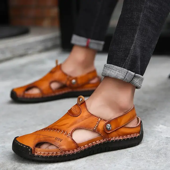 Men's Hand Stitching Soft Outdoor Closed Toe Leather Sandals