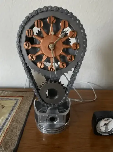 🎄CHRISTMAS BIG SALE - SMALL BLOCK TIMING CHAIN CLOCK, MOTORIZED, ROTATING