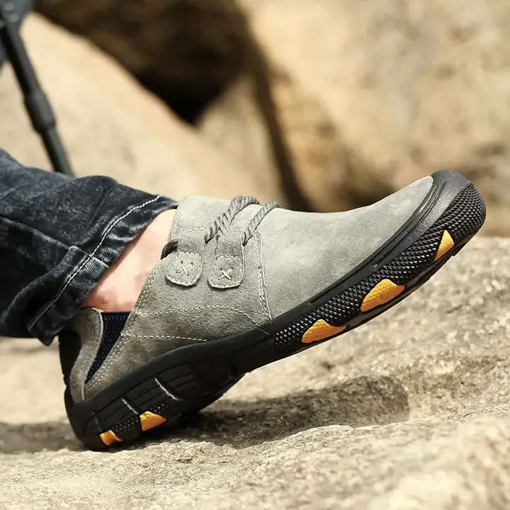 Men's Leather Slip-resistant Outdoor Casual Hiking Shoes