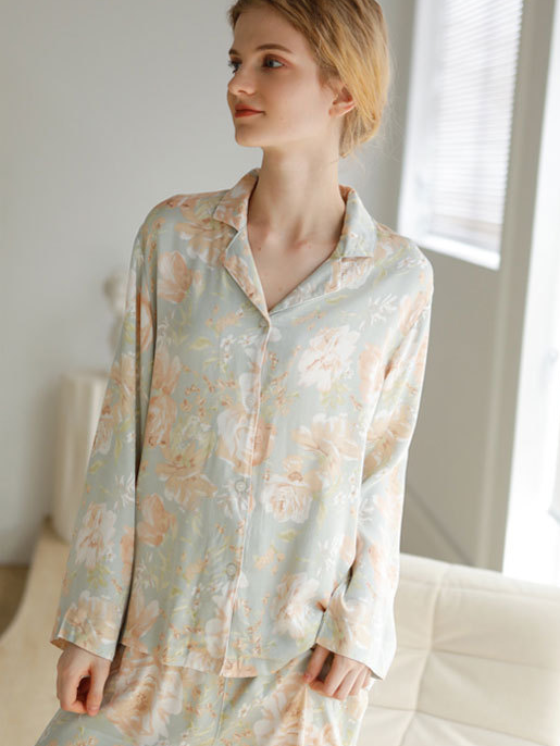 Floral Edgy Regular Fit V Neck Long Sleeve Pajama Set