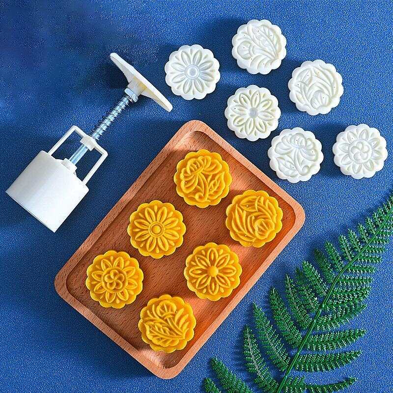 Cake Pastry Snowy Mold Set