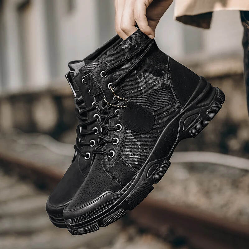 Men's Lace-Up High-Top Combat Boots