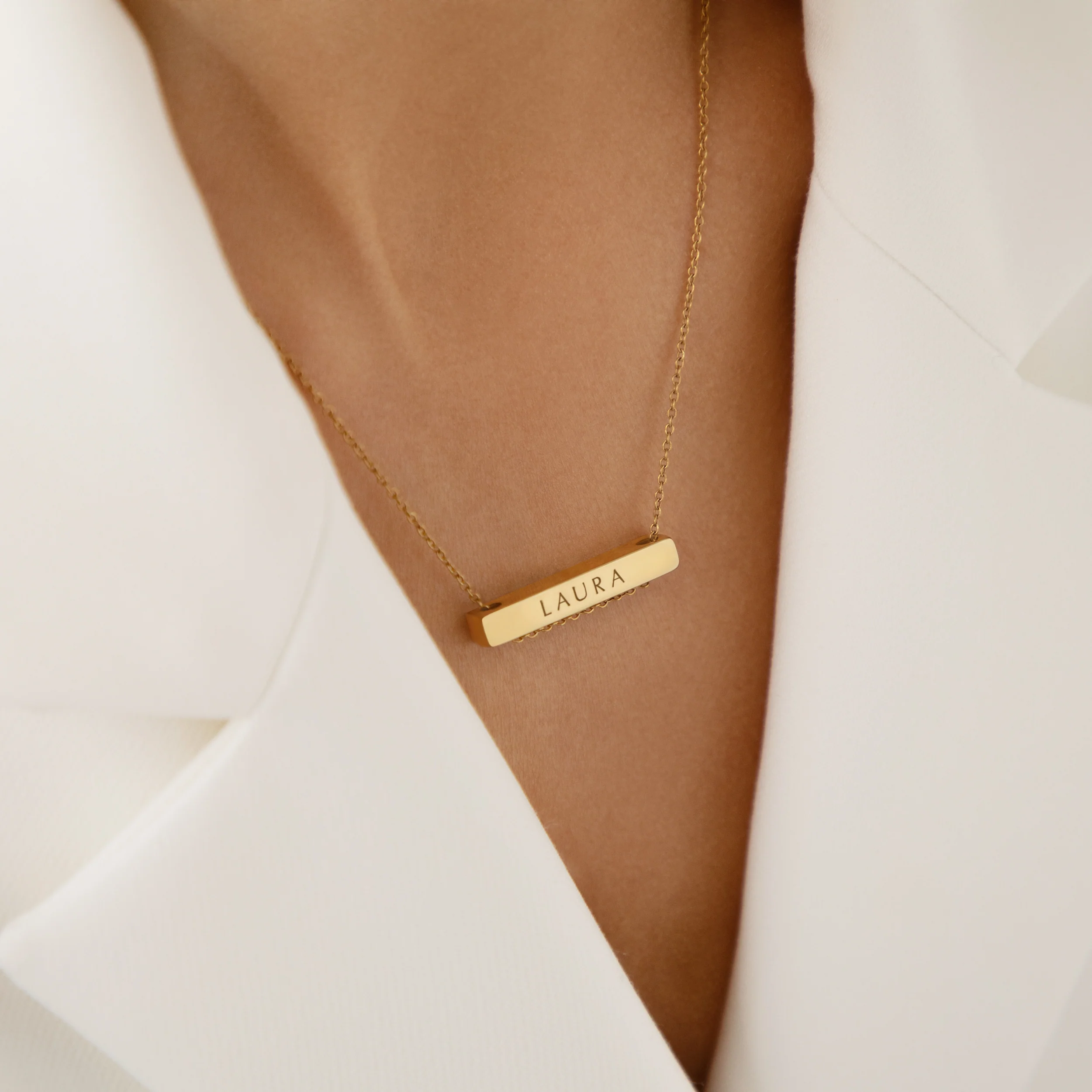 3cm Letter Bar Necklace in Gold Horizontal