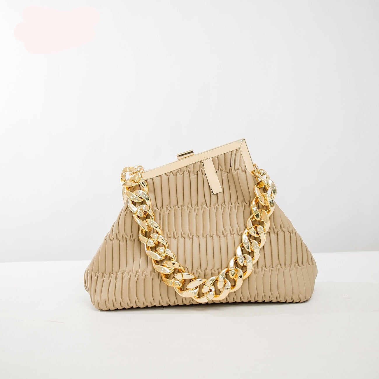 Solid Pleated fashion Handbag With Large Chain