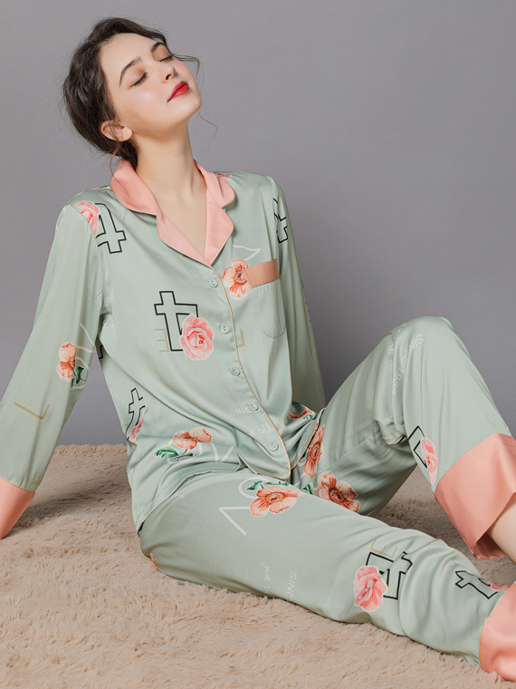 Floral V Neck Casual Regular Fit Long Sleeve Pajama Set