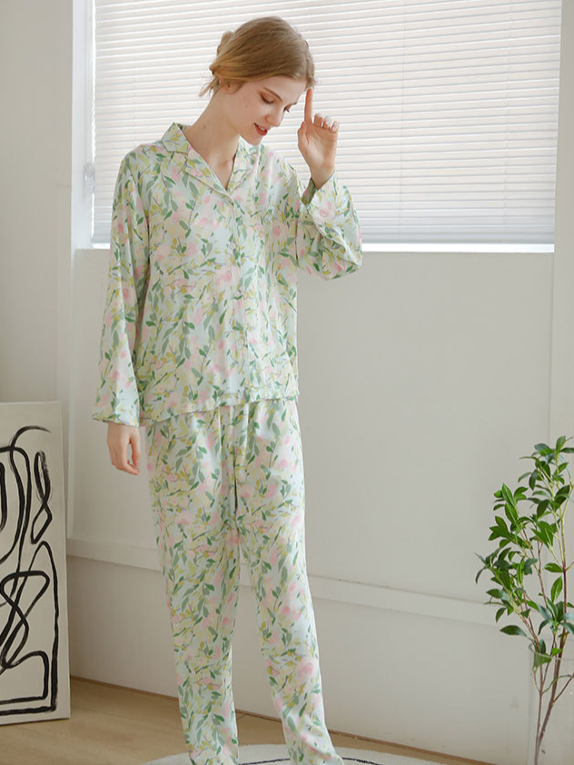 Floral Casual V Neck Regular Fit Long Sleeve Pajama Set