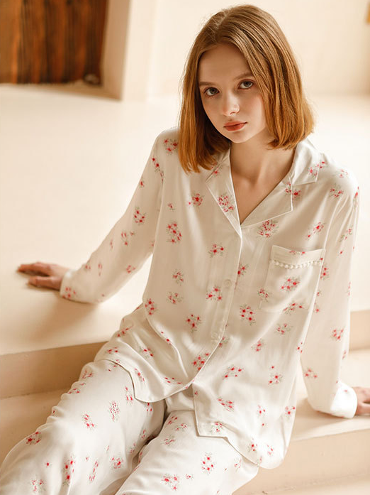 Vacation Small Floral Long Sleeve Pajama Set