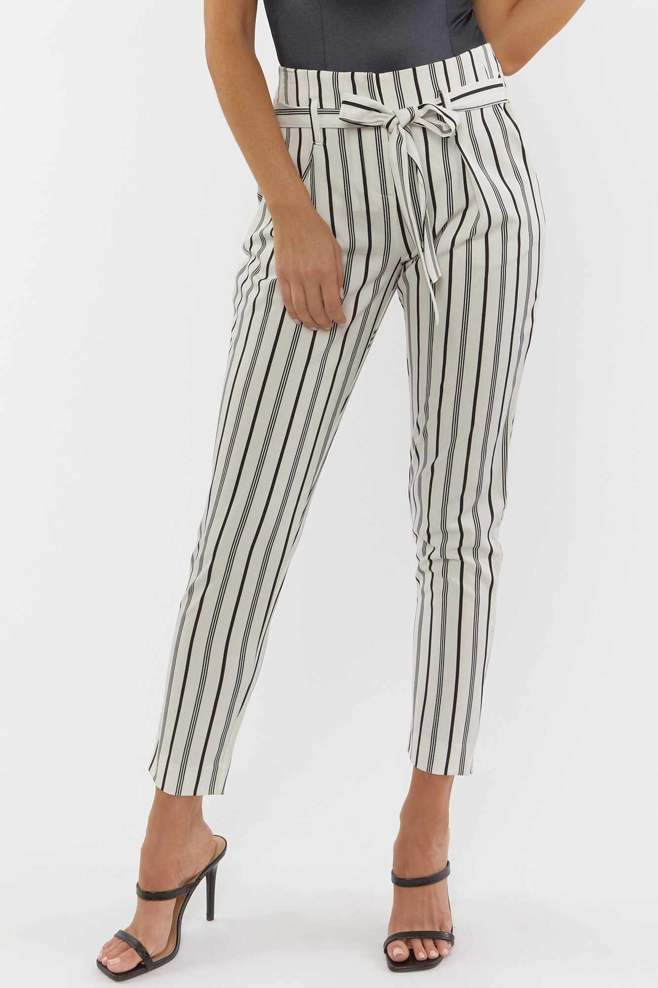 Women Apparel | Paperbag Striped Pants Black with White Forever21 - RL21728