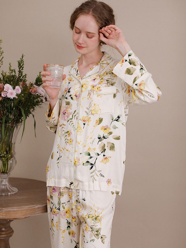 Simple Floral V Neck Loose Long Sleeve Pajama Set