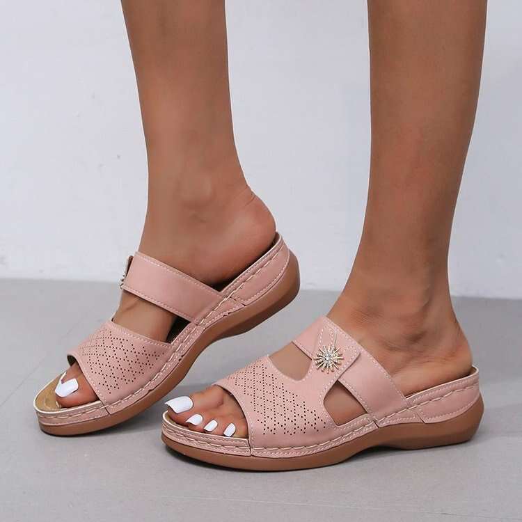 Fashion non-slip sandals with diamonds