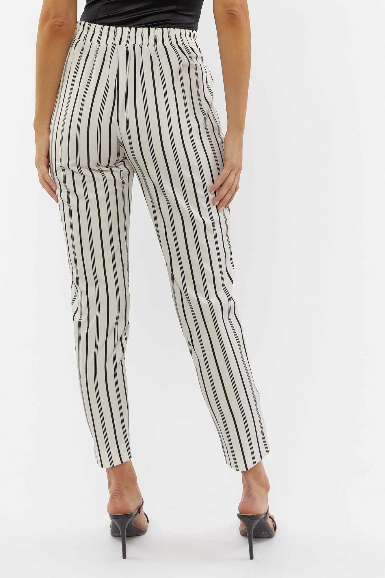 Women Apparel | Paperbag Striped Pants Black with White Forever21 - RL21728