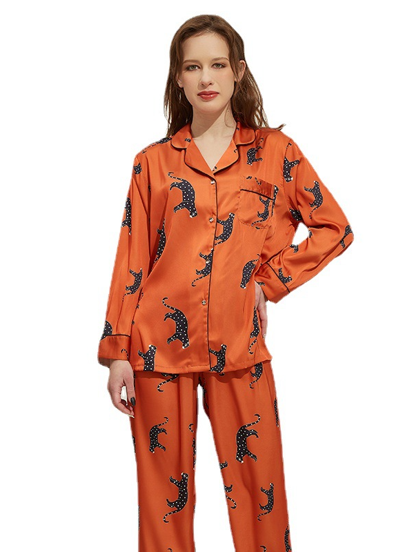 Loose Ice Silk Simple Animal Long Sleeve Pajama Set