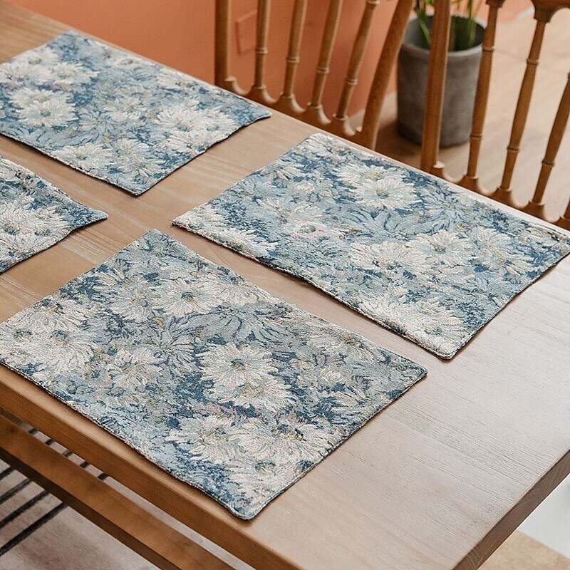 Dining Table Placemats Set of 4 Heat Resistant Non-Slip Dining Table Place Mats