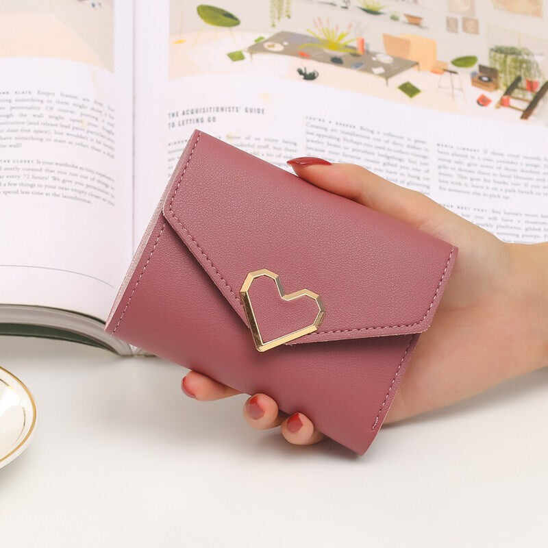 Mini wallet heart buckle