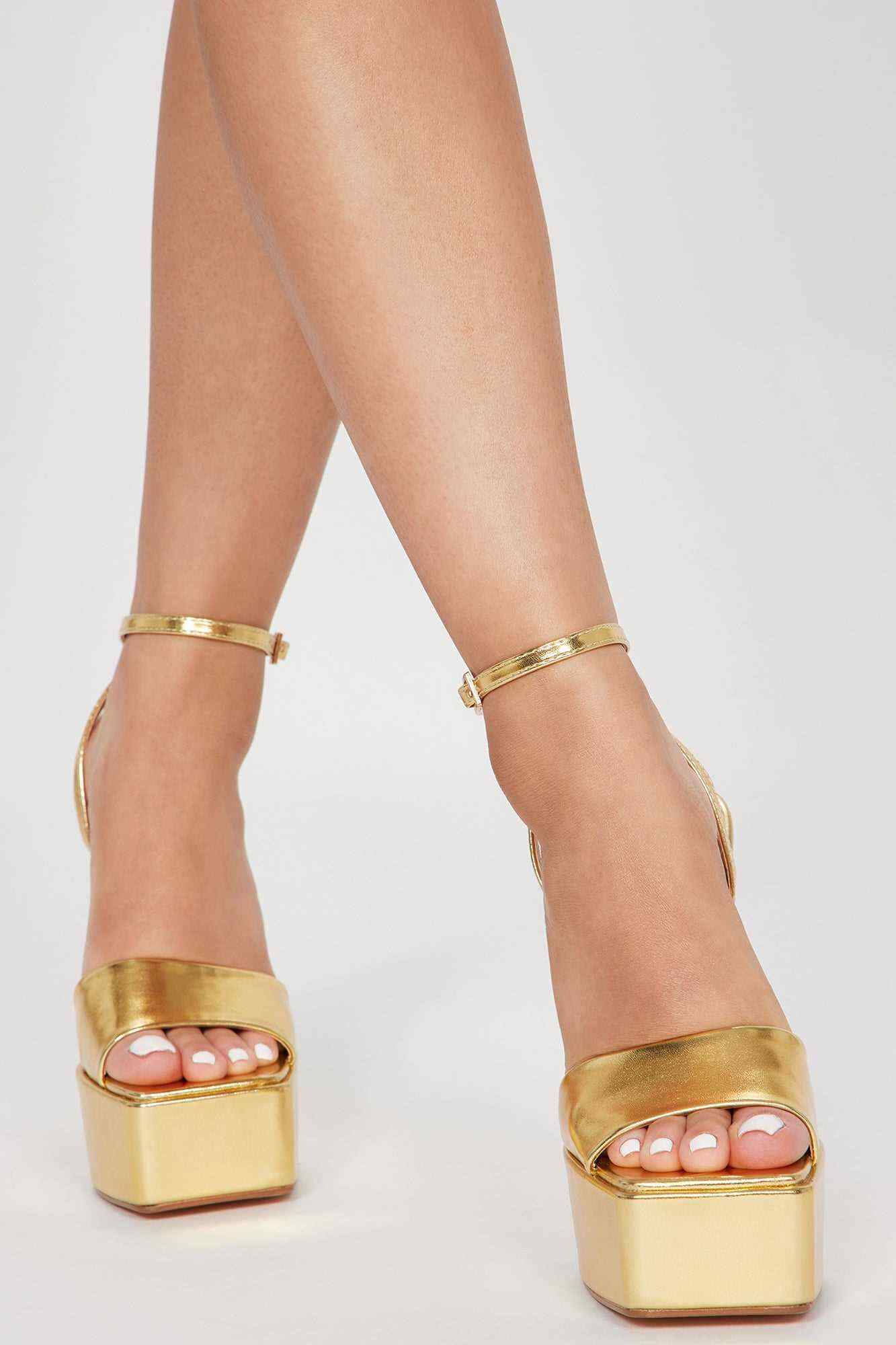 New Look Platform Heels   Gold