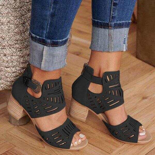 Women Adjustable Buckle Sandals