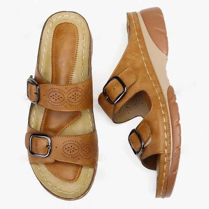 Woman Arizona Soft Footbed Oiled Nubuck Leather Comfy Sandals