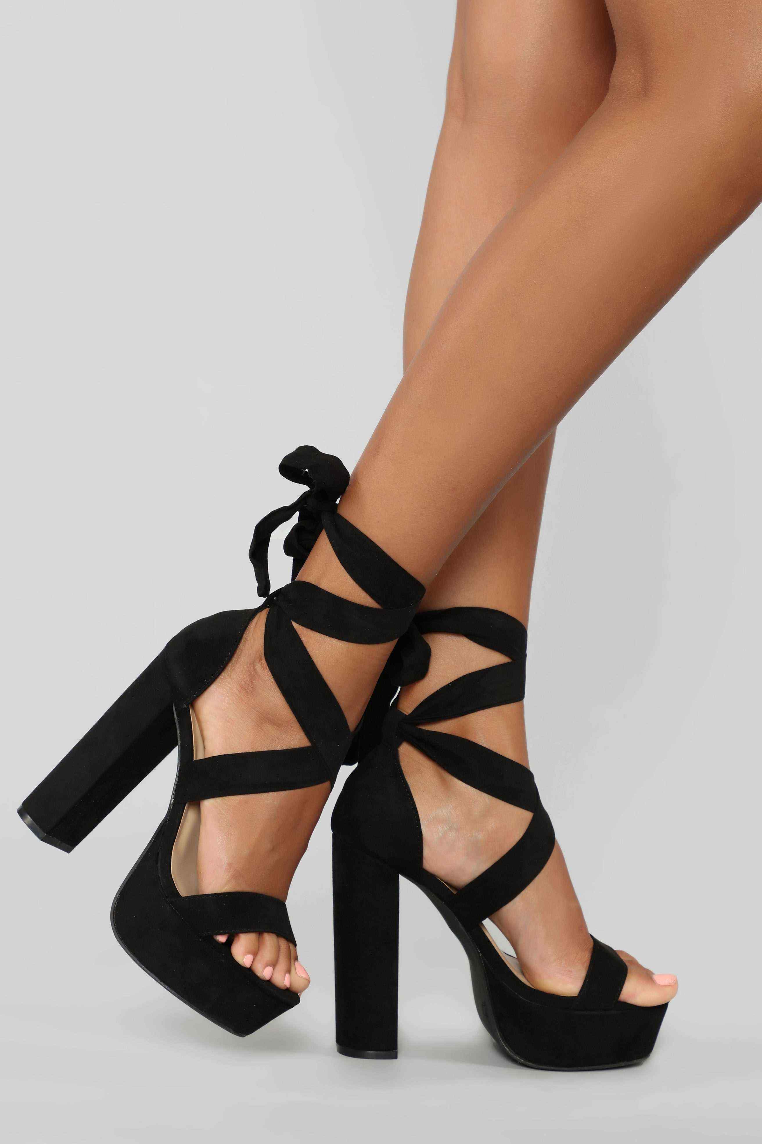 Plot Twist Heel   Black