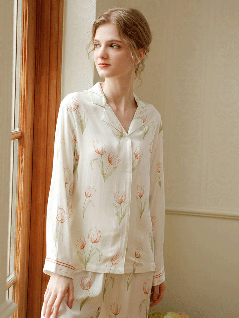 Regular Fit V Neck Floral Casual Long Sleeve Pajama Set