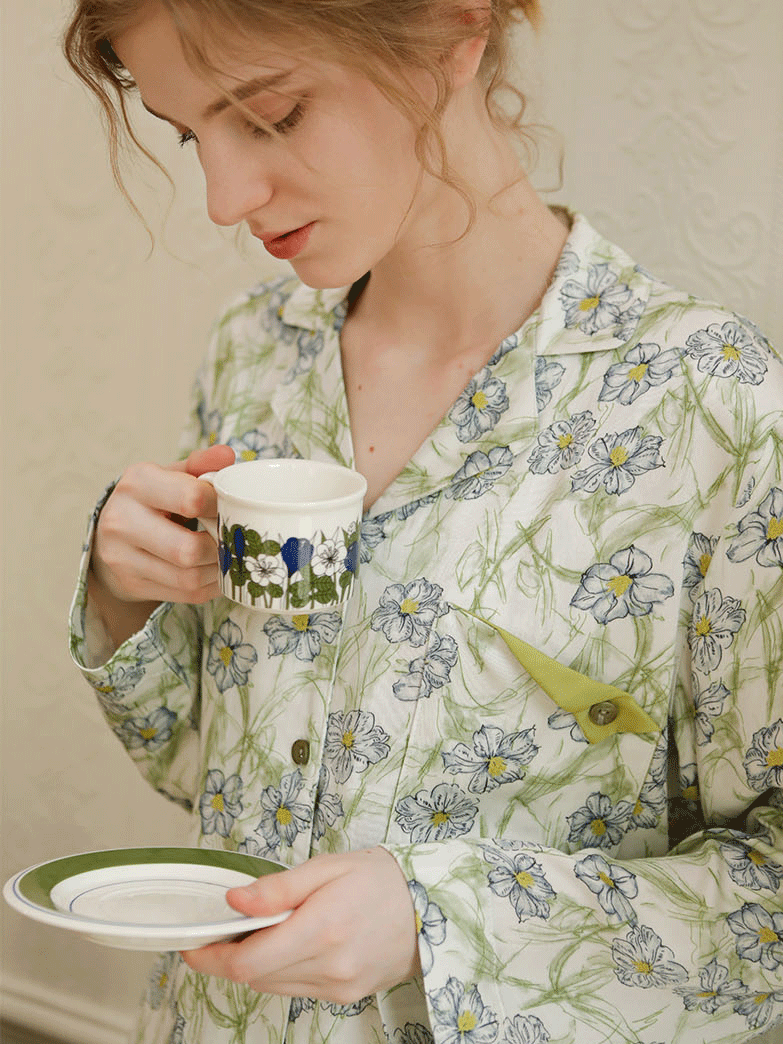 Shawl Collar Simple Floral Long Sleeve Pajama Set