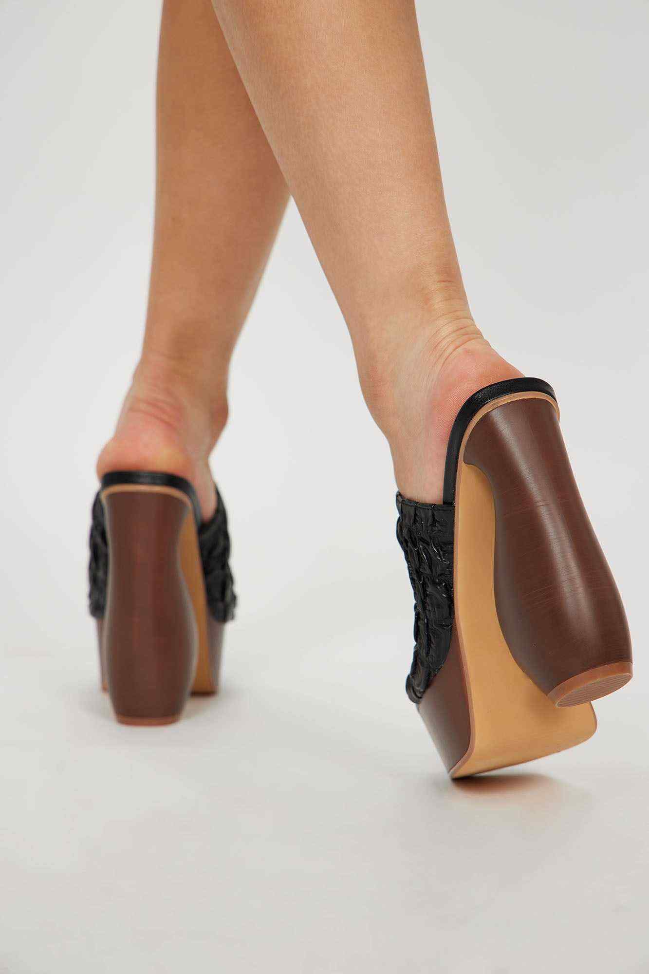 Think Outside The Box Heeled Mules   Black