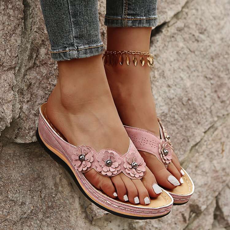 Lightweight Flowers Clip Toe Sandals