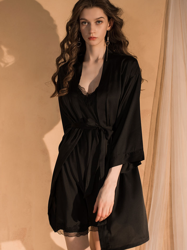 Regular Fit V Neck Edgy Sleeveless Nightdress and Robe Two-piece Set