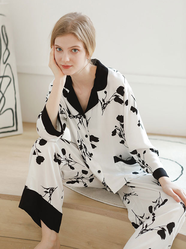 Loose Casual Floral Pattern V Neck Long Sleeve Pajama Set