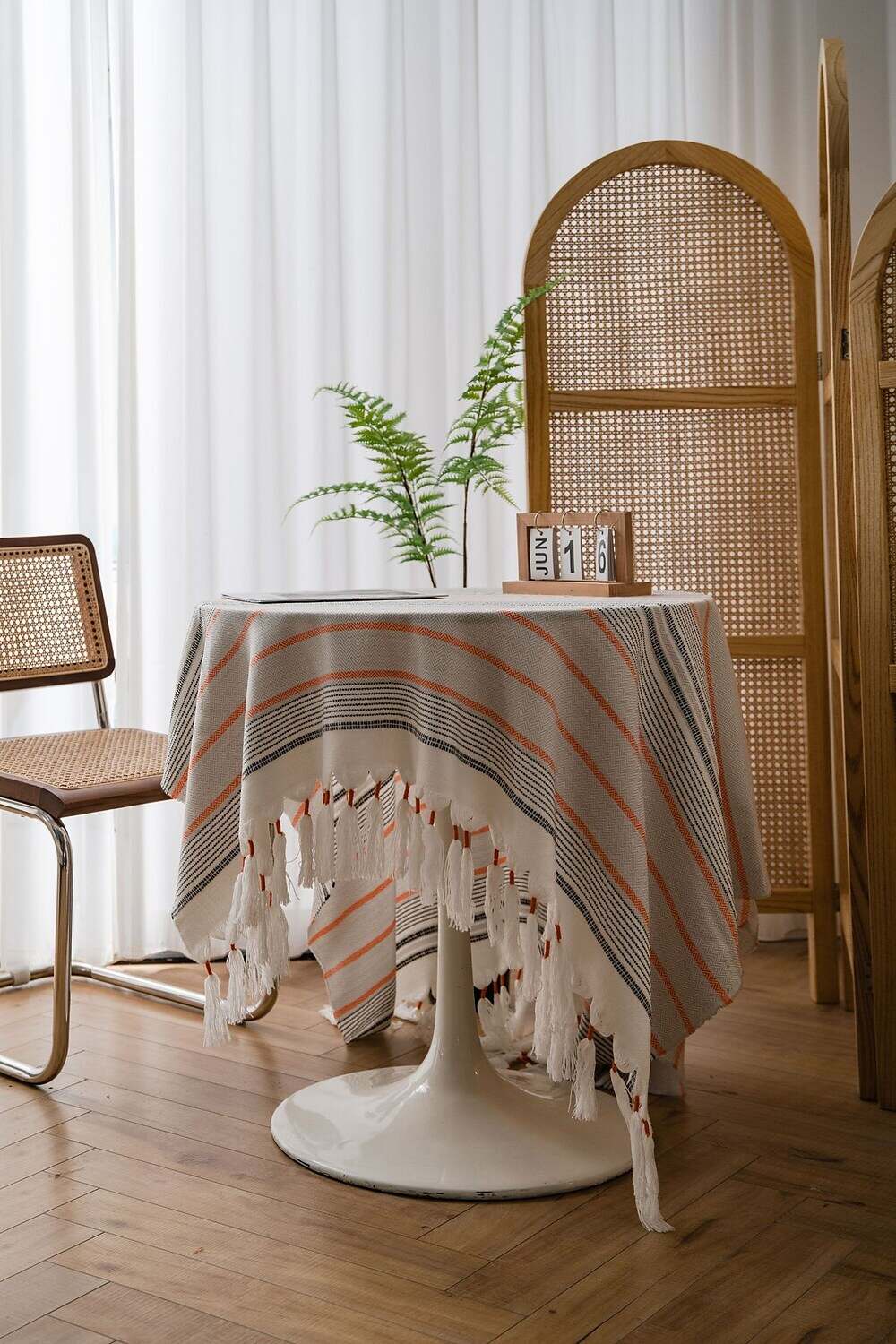 Pastoral Tablecloth Washable Table Cover with Dust-Proof Wrinkle Resistant