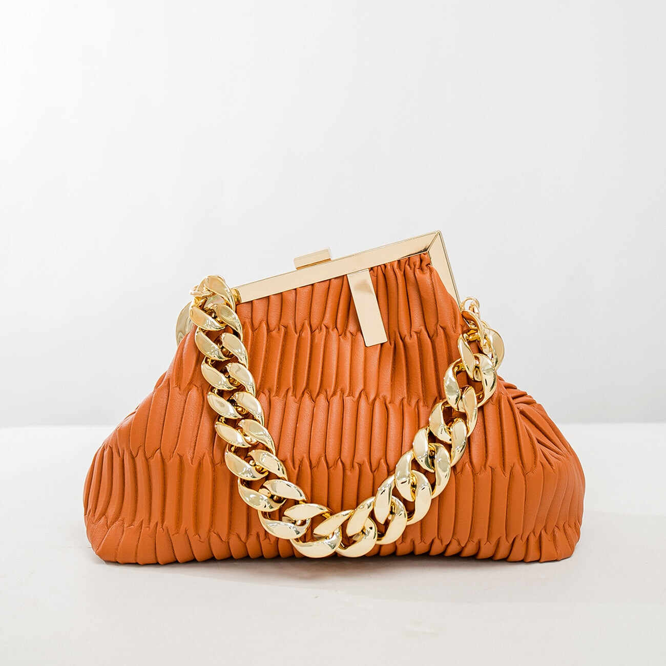 Solid Pleated fashion Handbag With Large Chain