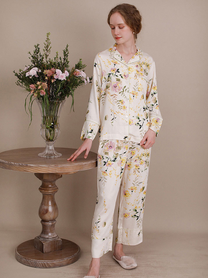 Simple Floral V Neck Loose Long Sleeve Pajama Set