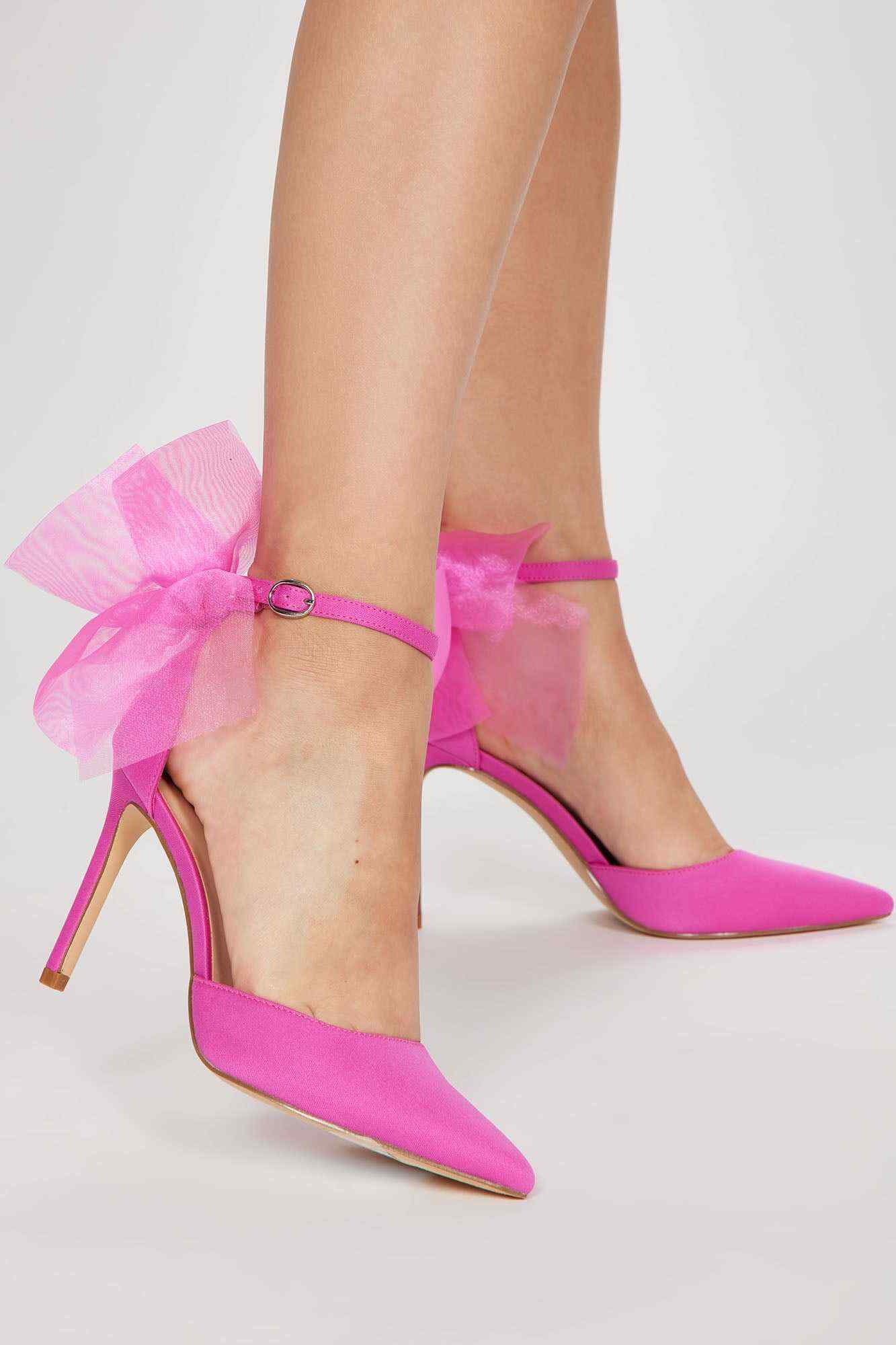 Off The Runway Pumps   Pink